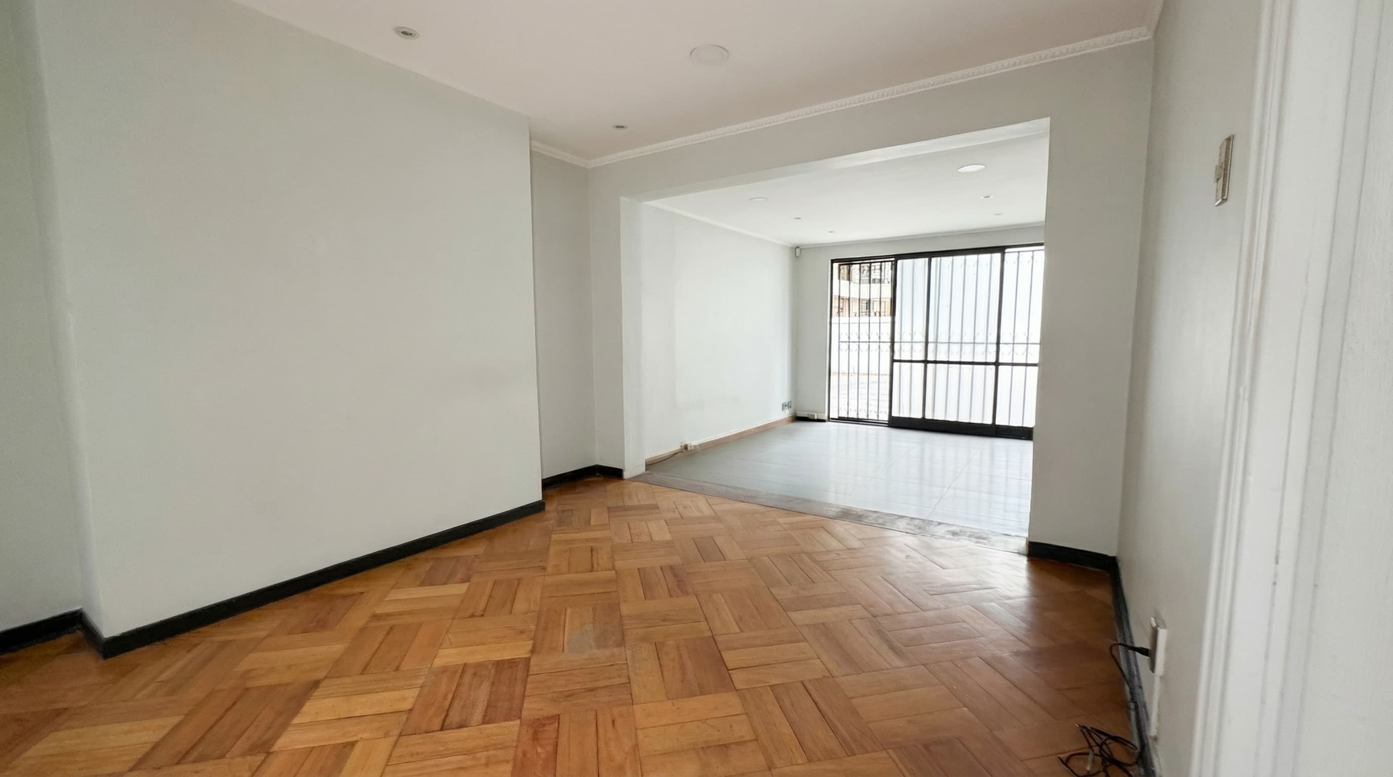 Oficina 1 — vista 1